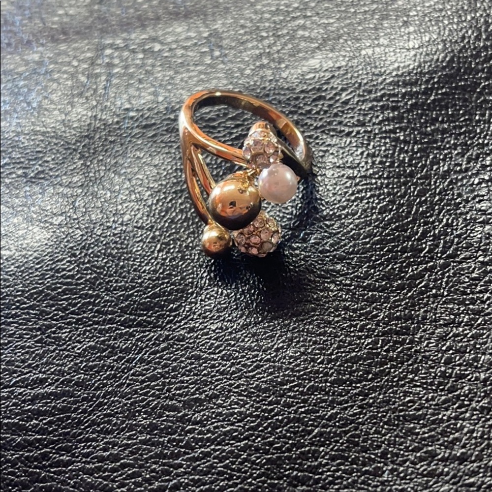 Women’s I.N.C size 9 ring